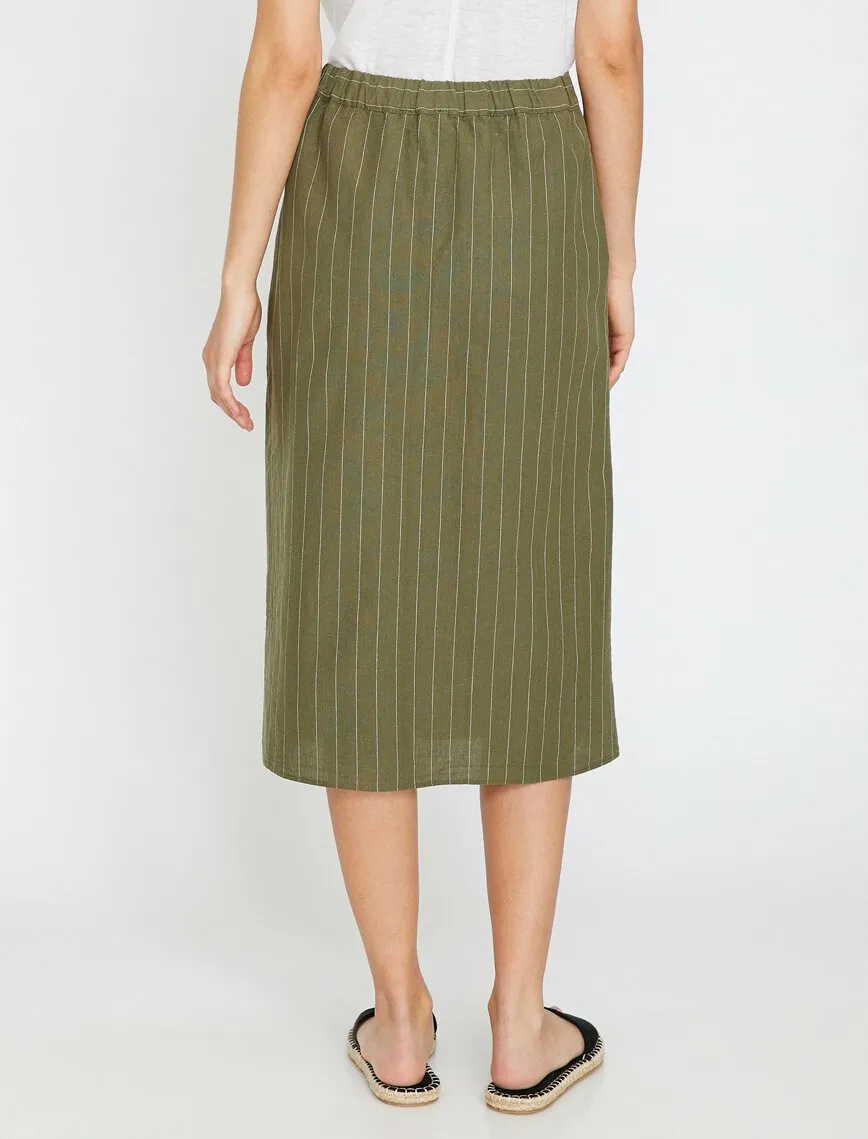 11820 Khaki Button Detailed Midi Skirt