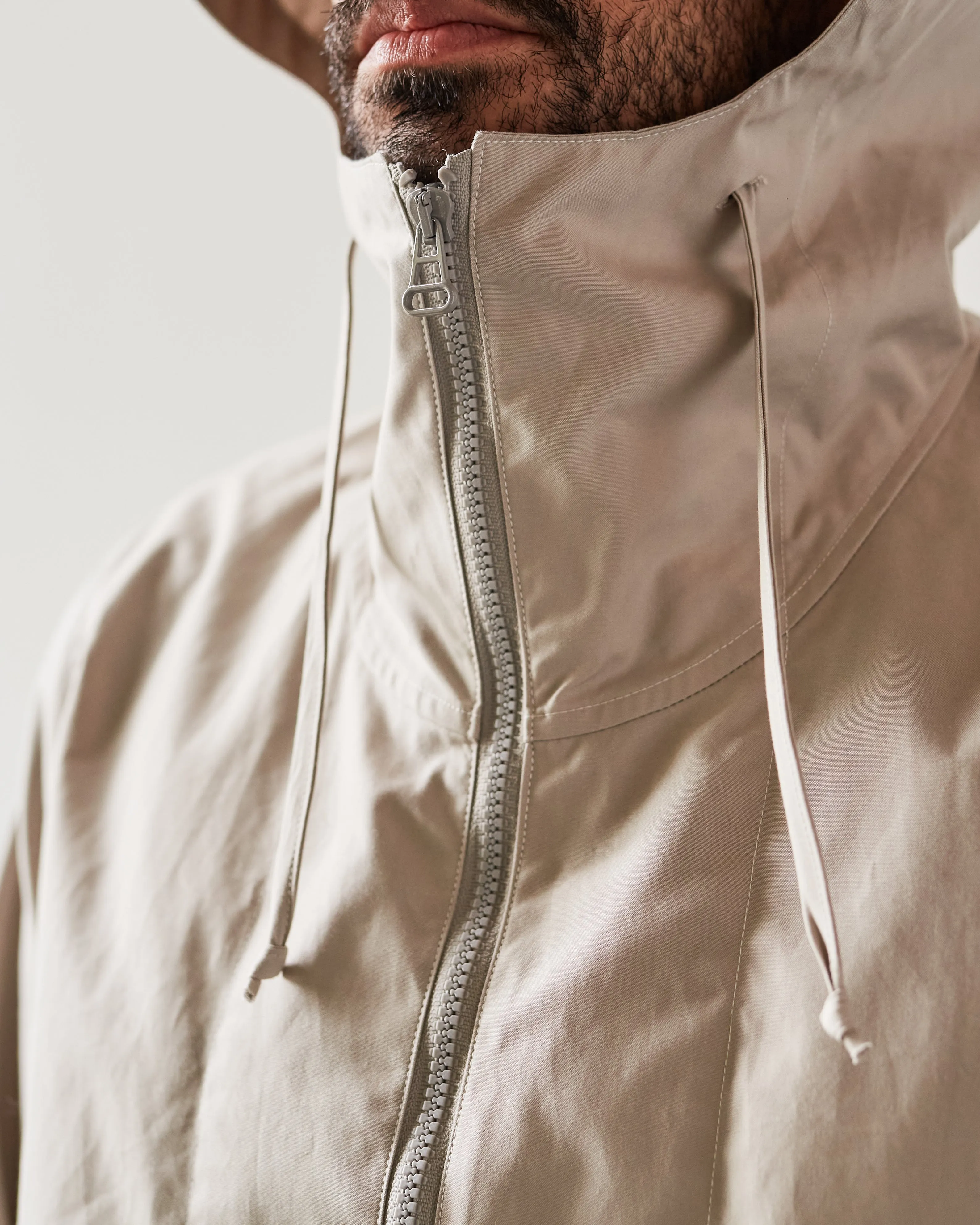 Arpenteur Kaolin Parka, Stone