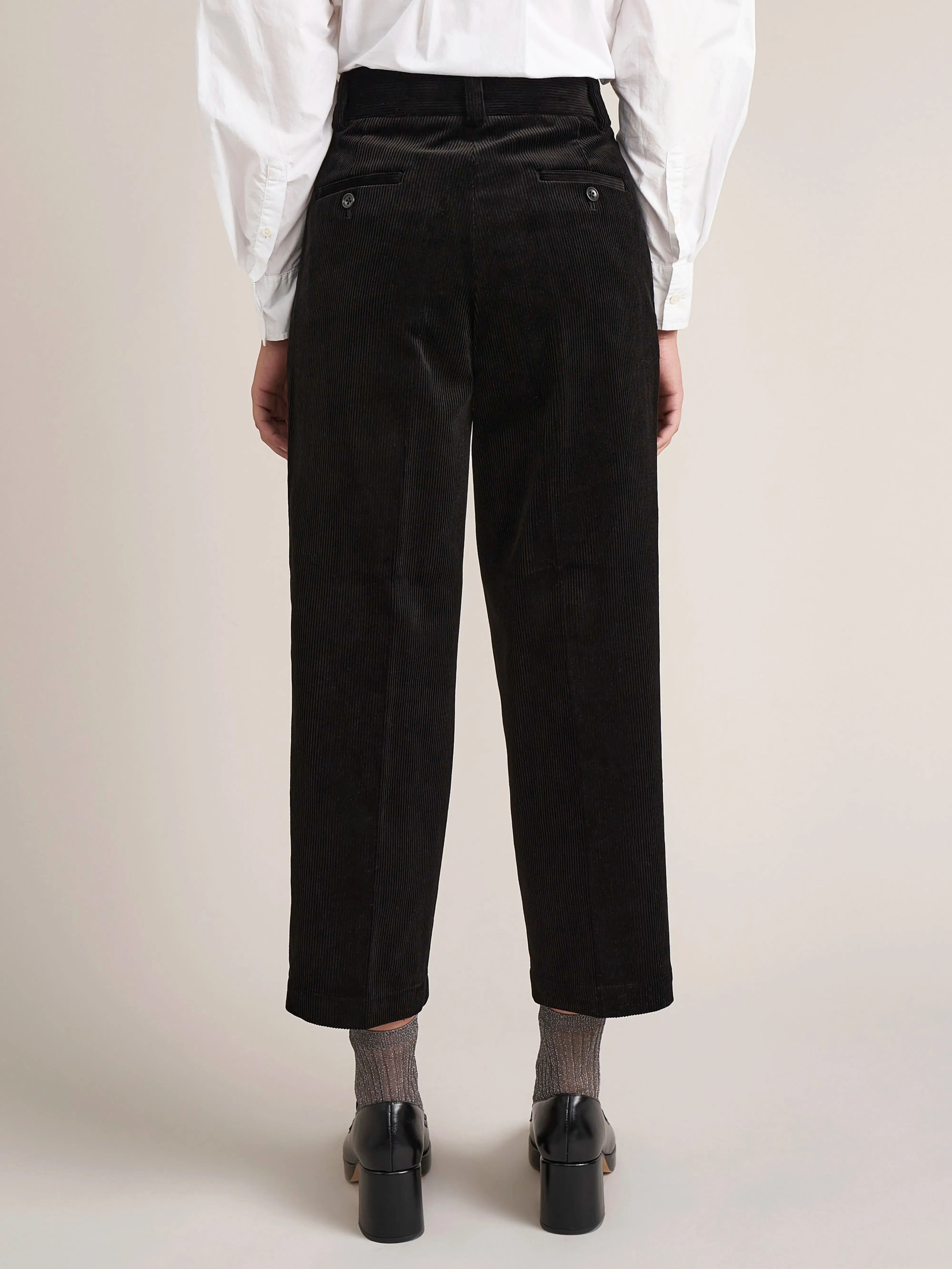 Bass Corduroy Pants (232 / W / BLACK)