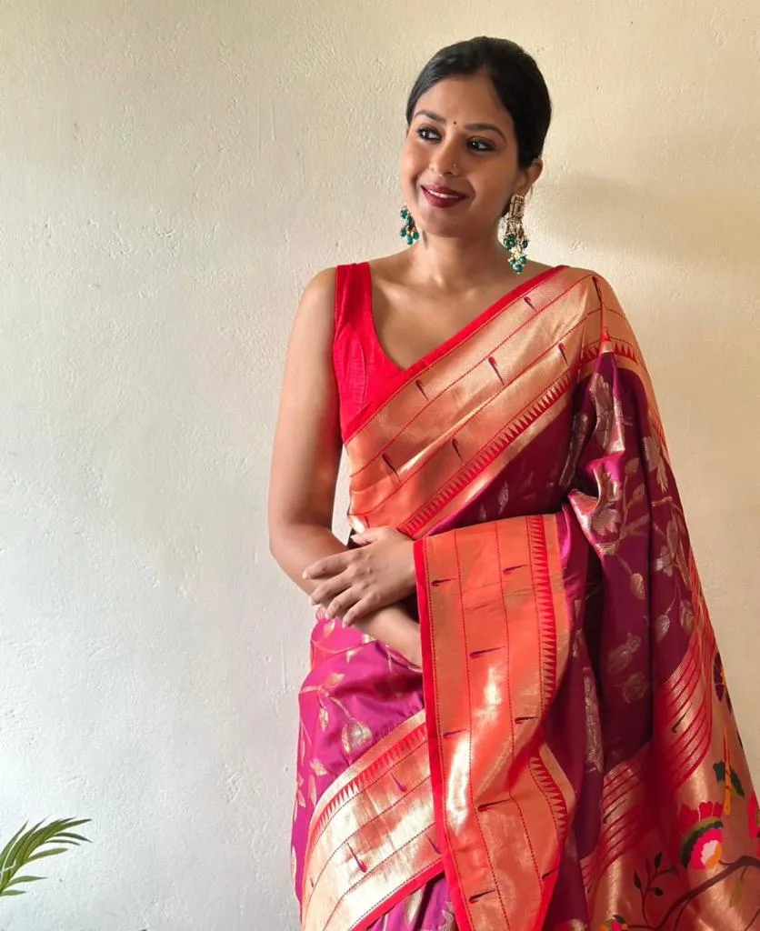 Bewitching Dark Pink Paithani Silk Saree With Brood Blouse Piece