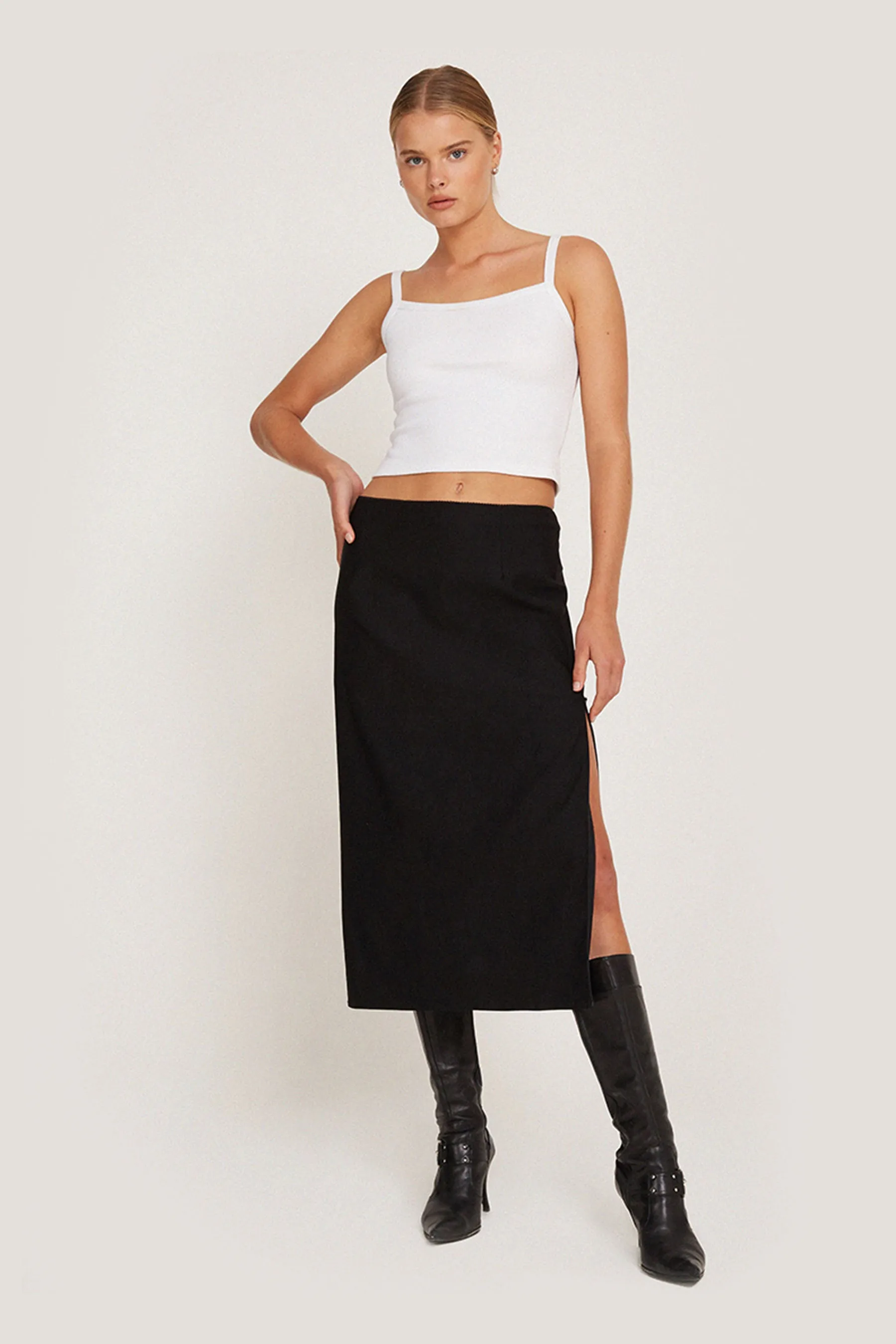 Black Mikoji Skirt