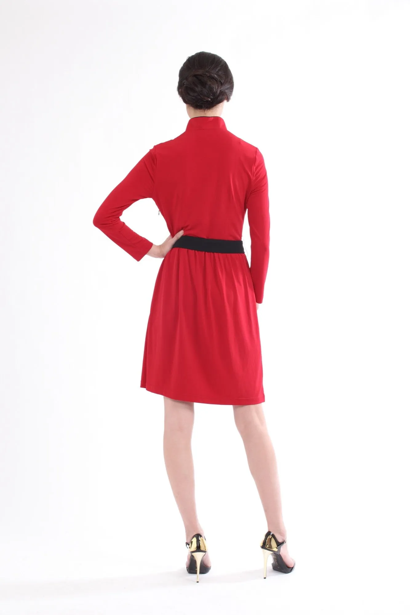 Burgundy Long Sleeves Gathered Skirt Dress With Contrast Belt