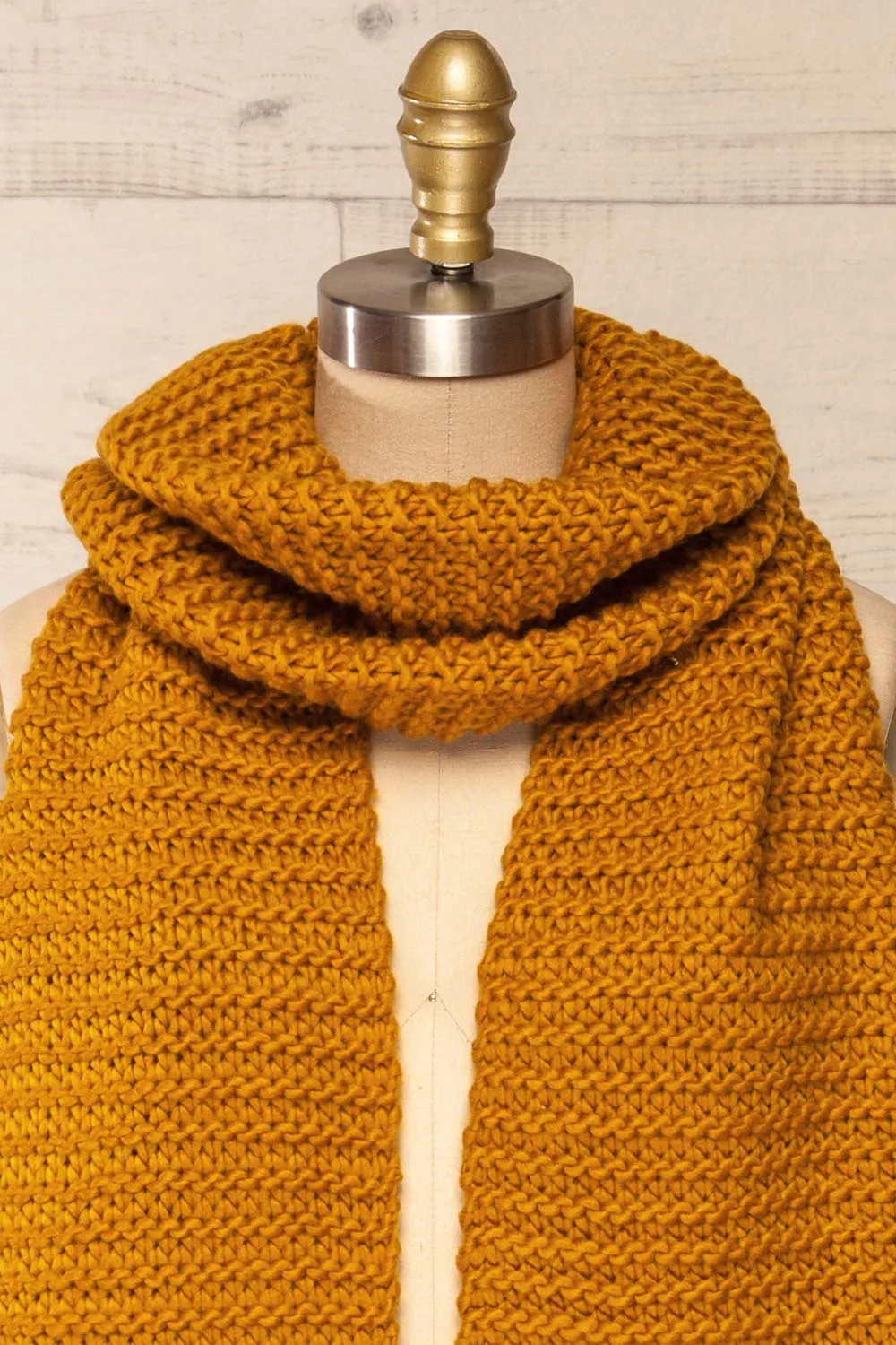 Chunkyss Yellow | Thick Knit Scarf w/ Pockets