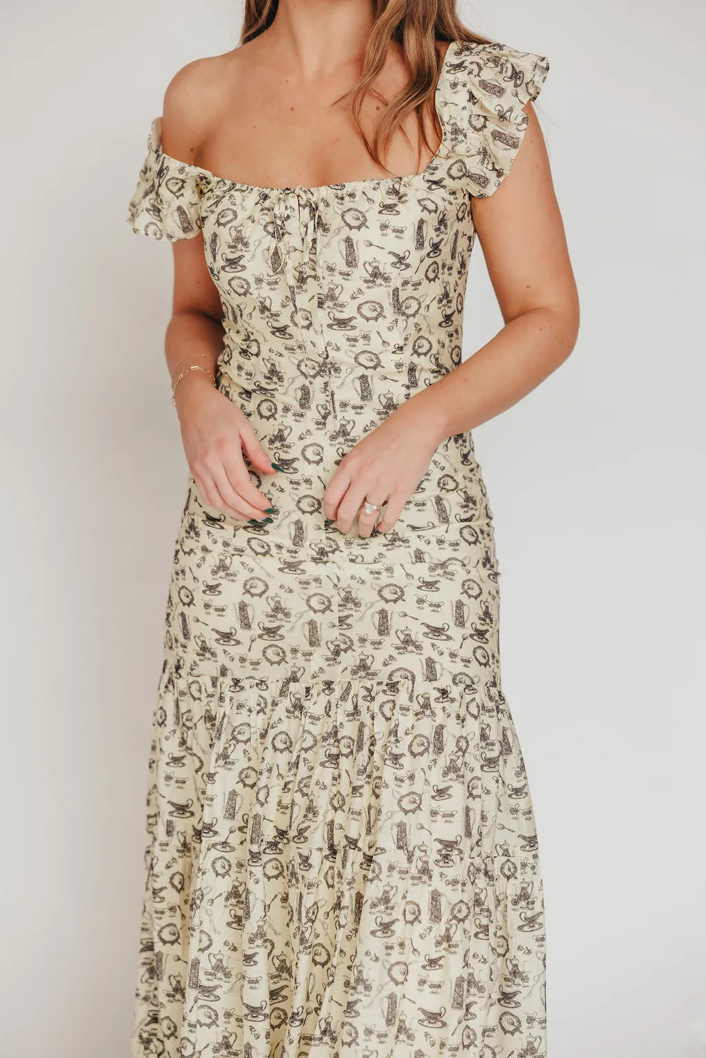 Emery Midi Dress in Vintage Tea (Sizes S-XL)