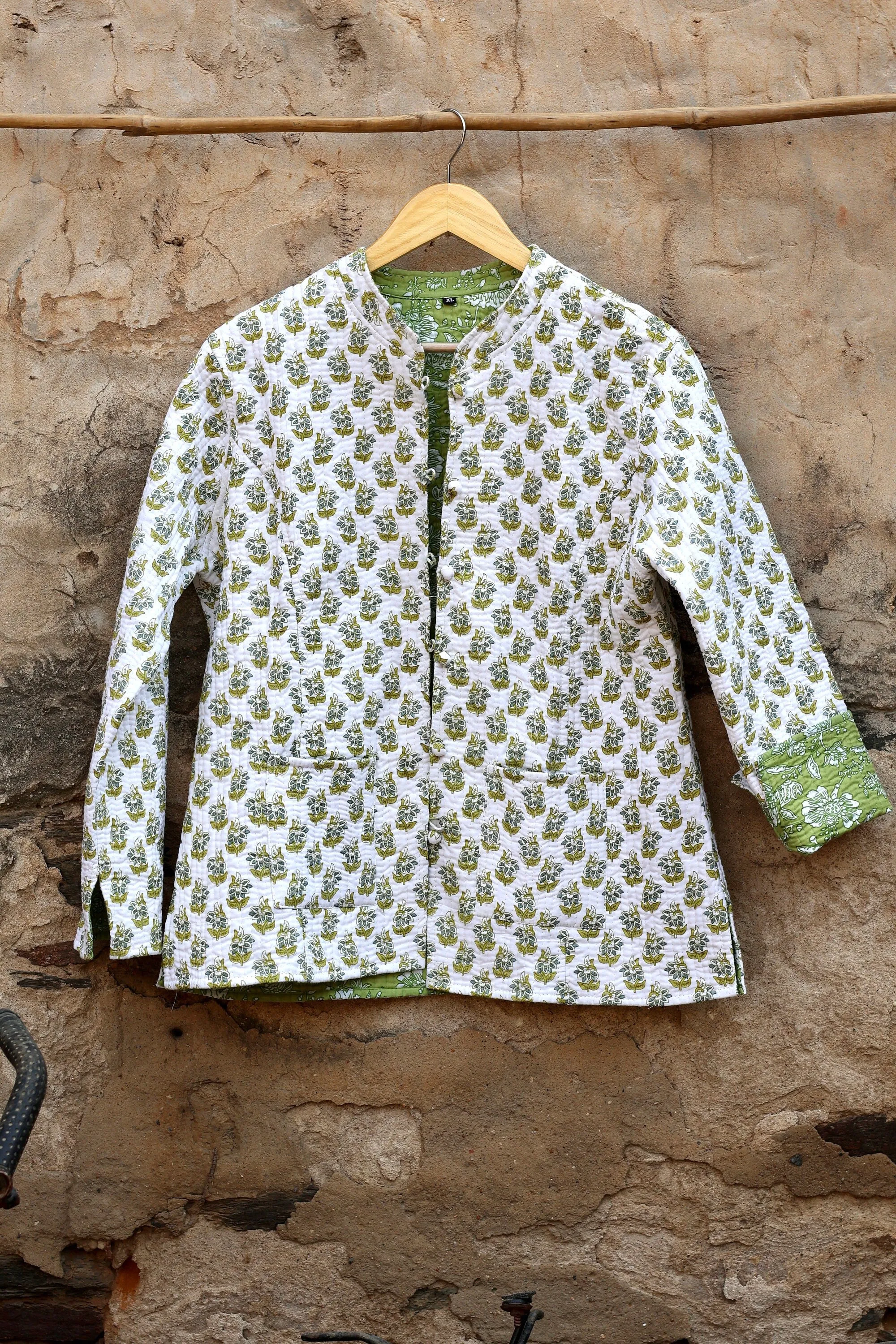 Indian Handmade Quilted Cotton Fabric Kantha Jacket Stylish White & Green Floral Bohemian Women's Coat, Reversible Waistcoat for Her