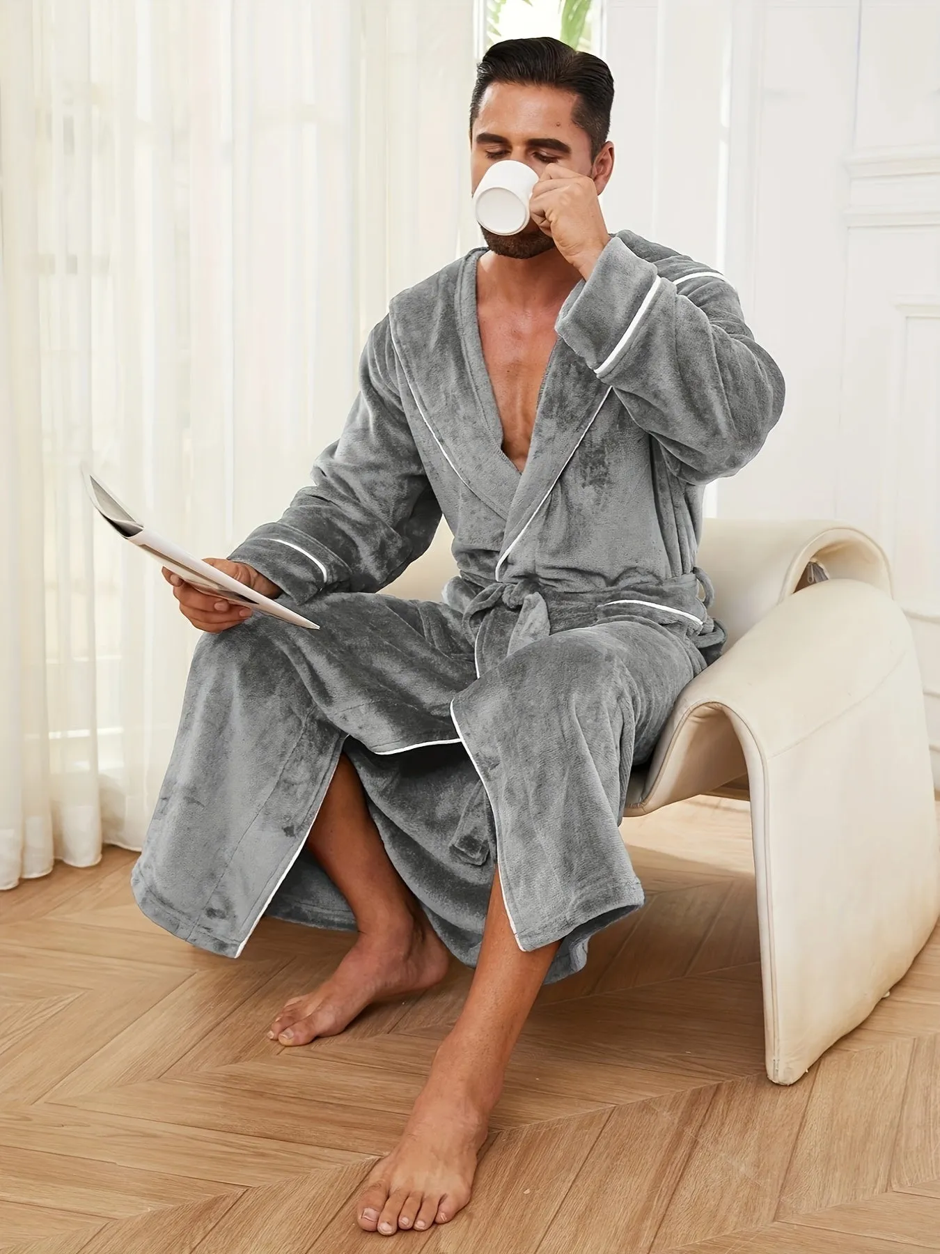 Luxury Men's Plush Robe with Hood: Double-Layered, Warm, and Soft Knit Fabric, Suitable for Fall/Winter Seasons - Available in Black