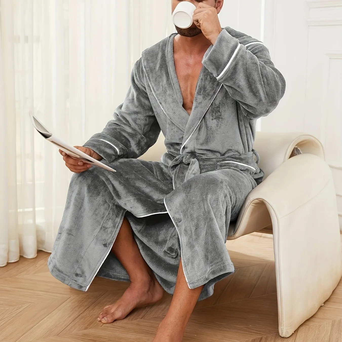 Luxury Men's Plush Robe with Hood: Double-Layered, Warm, and Soft Knit Fabric, Suitable for Fall/Winter Seasons - Available in Black