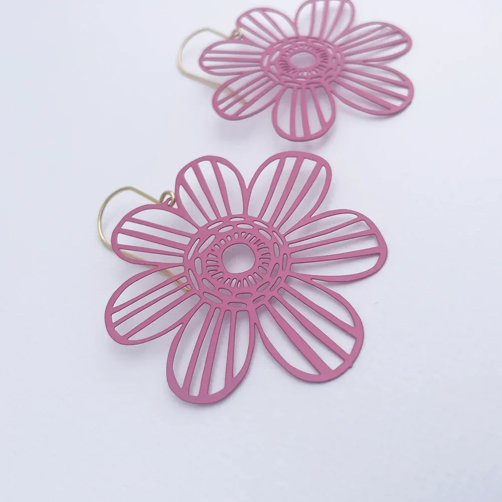 Midi Flower Earrings - Pink