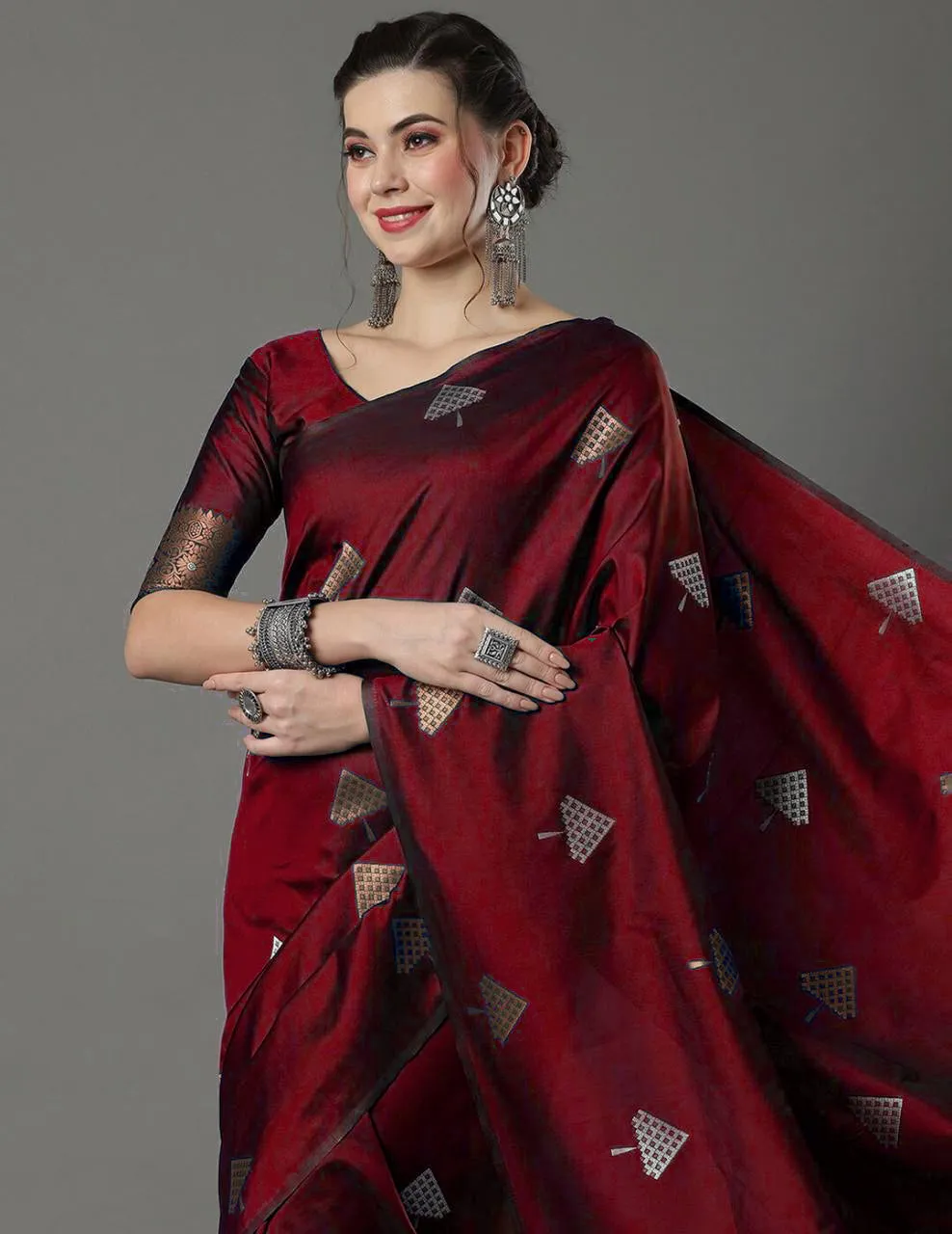 Murmurous Maroon Soft Silk Saree With Devastating Blouse Piece