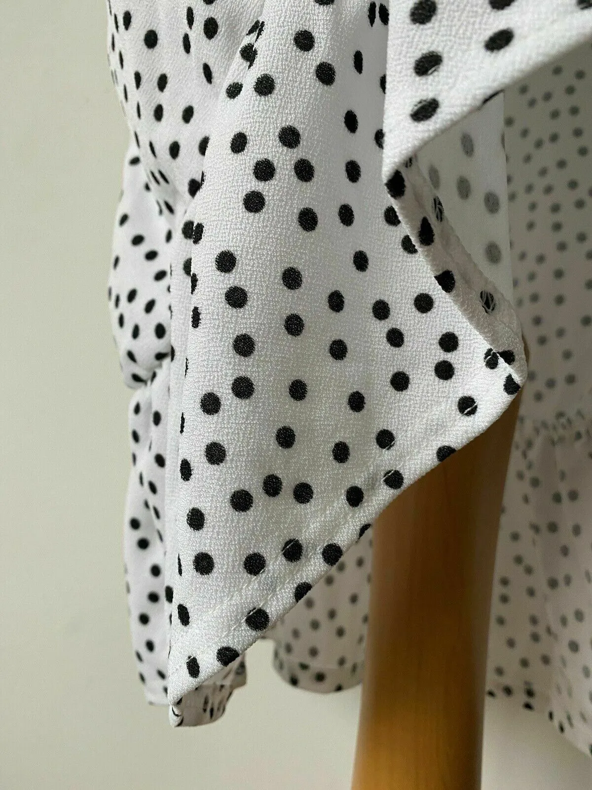 PrettyLittleThing White Asymmetrical Frill MIDI Skirt Size 8 Polka Dot