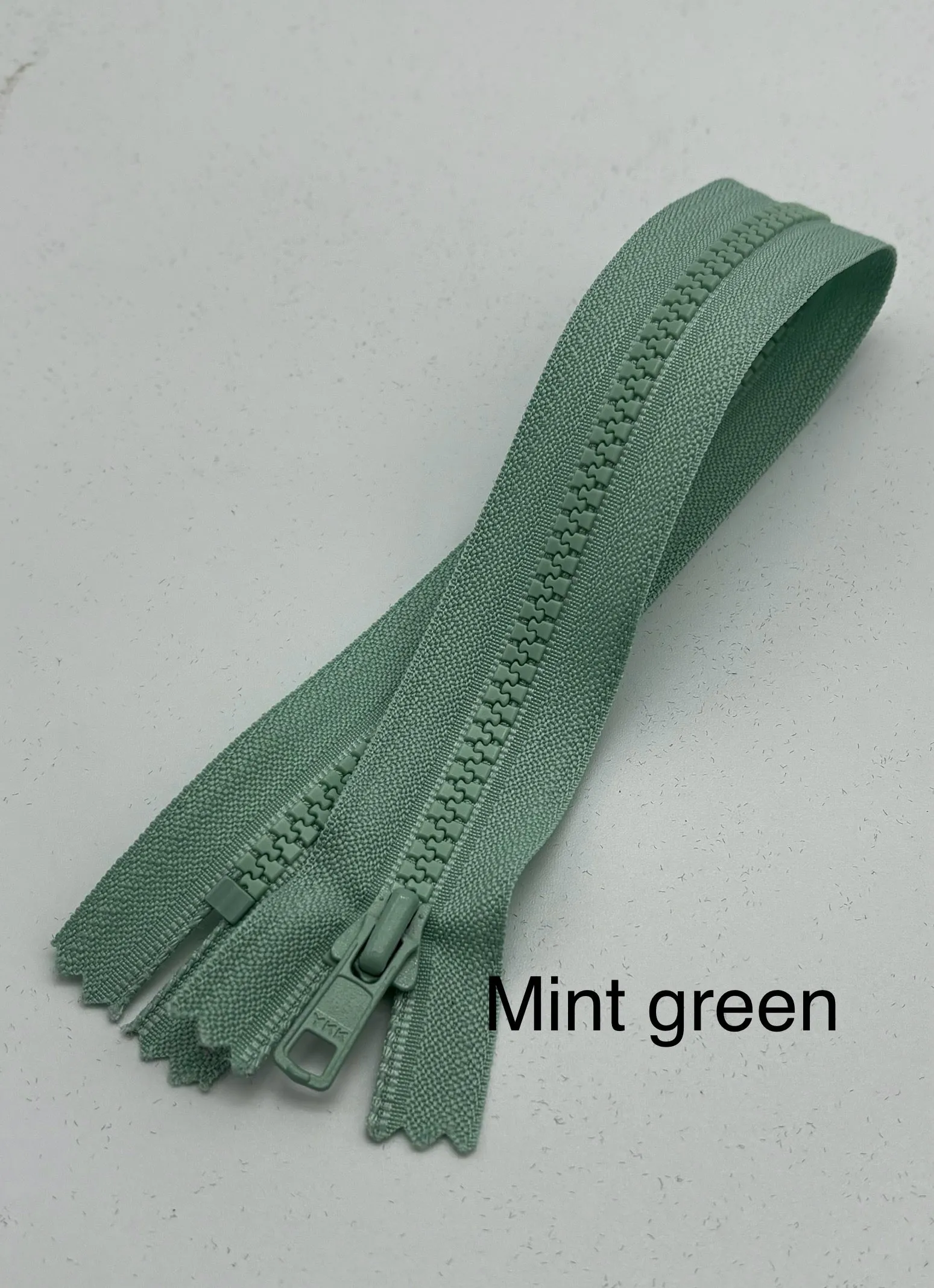 Separating zipper (open end) - Two way 26"/65cm