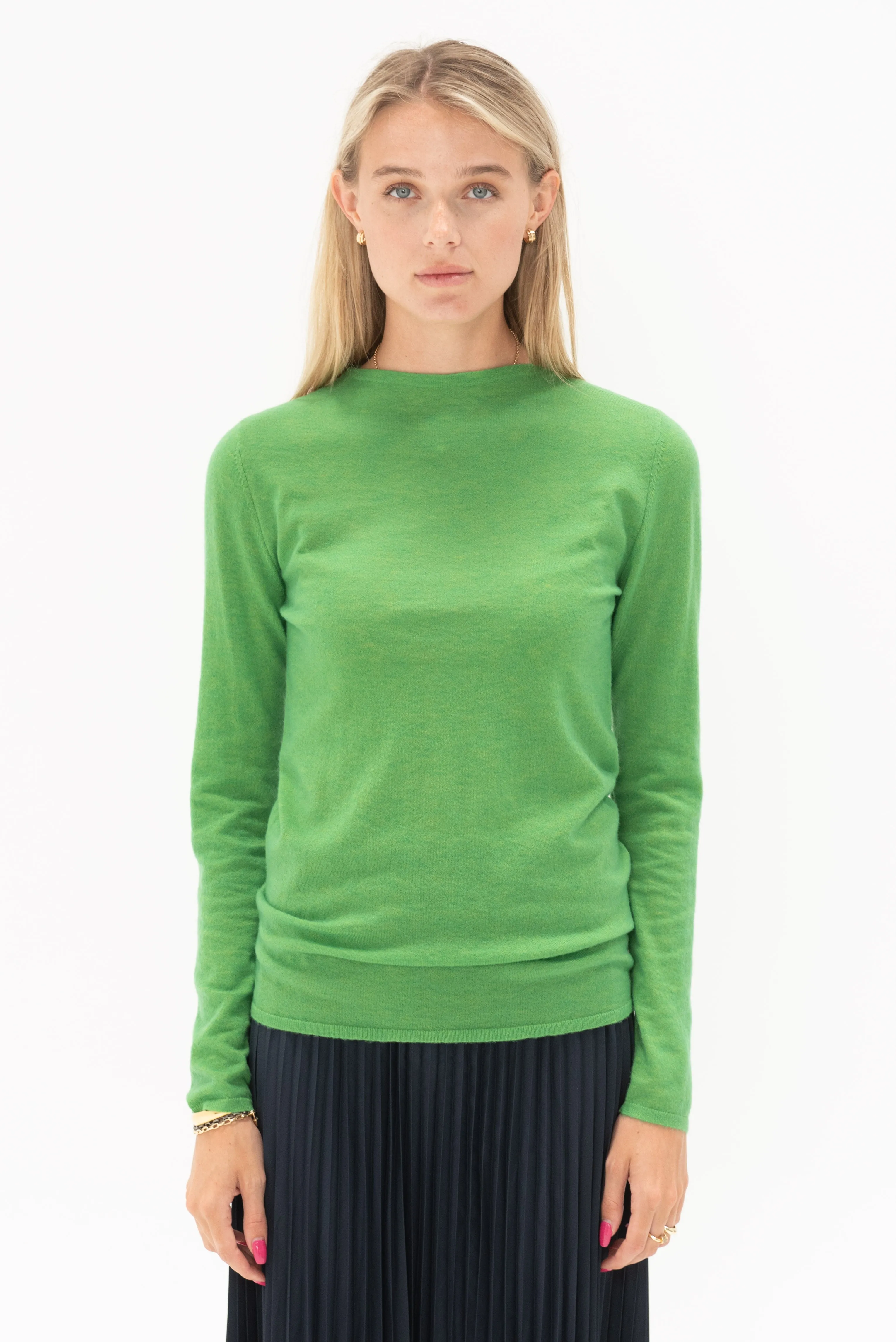 Skinlike Mercerized Wool Soft Sheer Pullover, Green