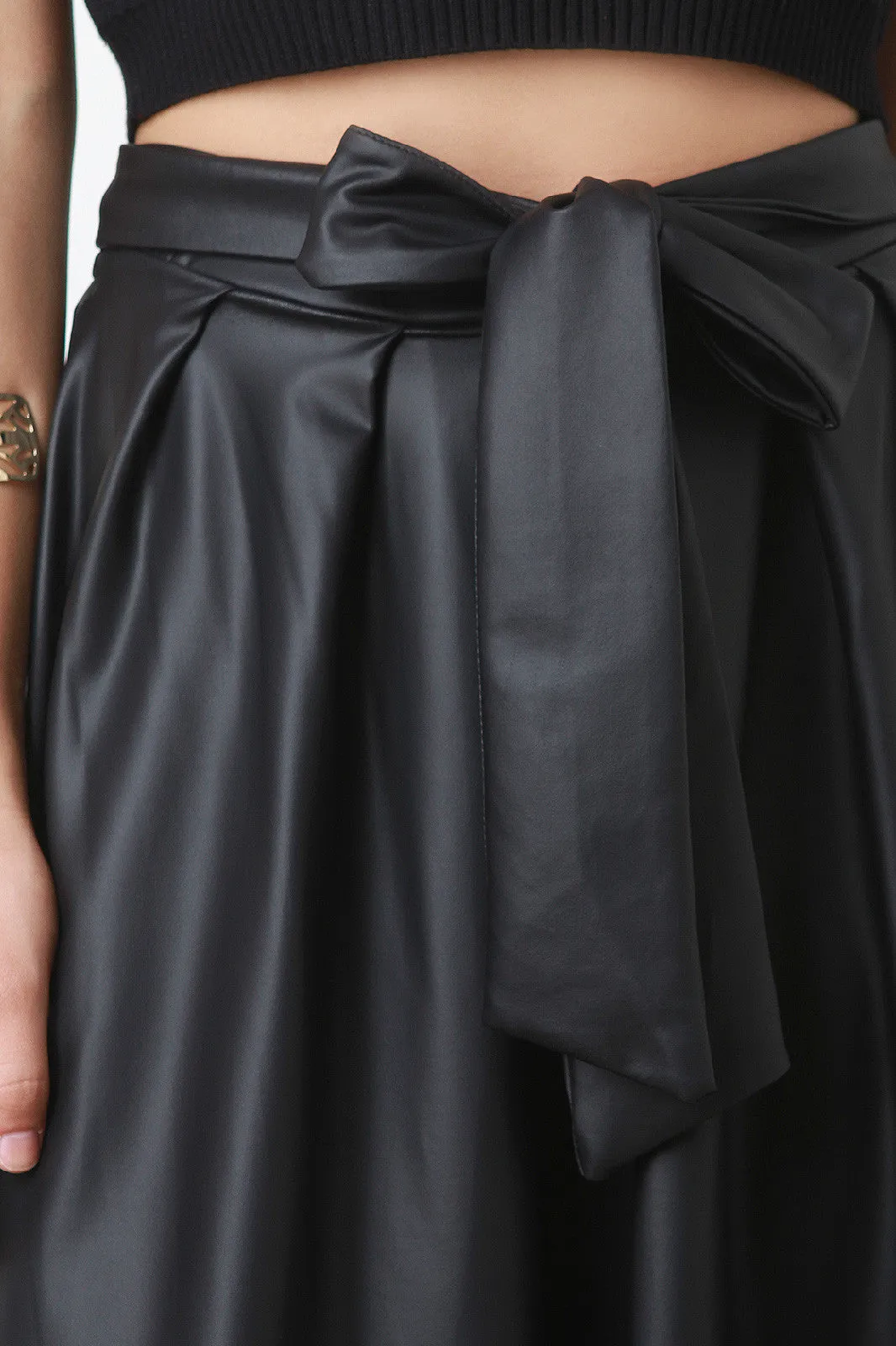 Vegan Leather Pleated High-Low Bow Skirt