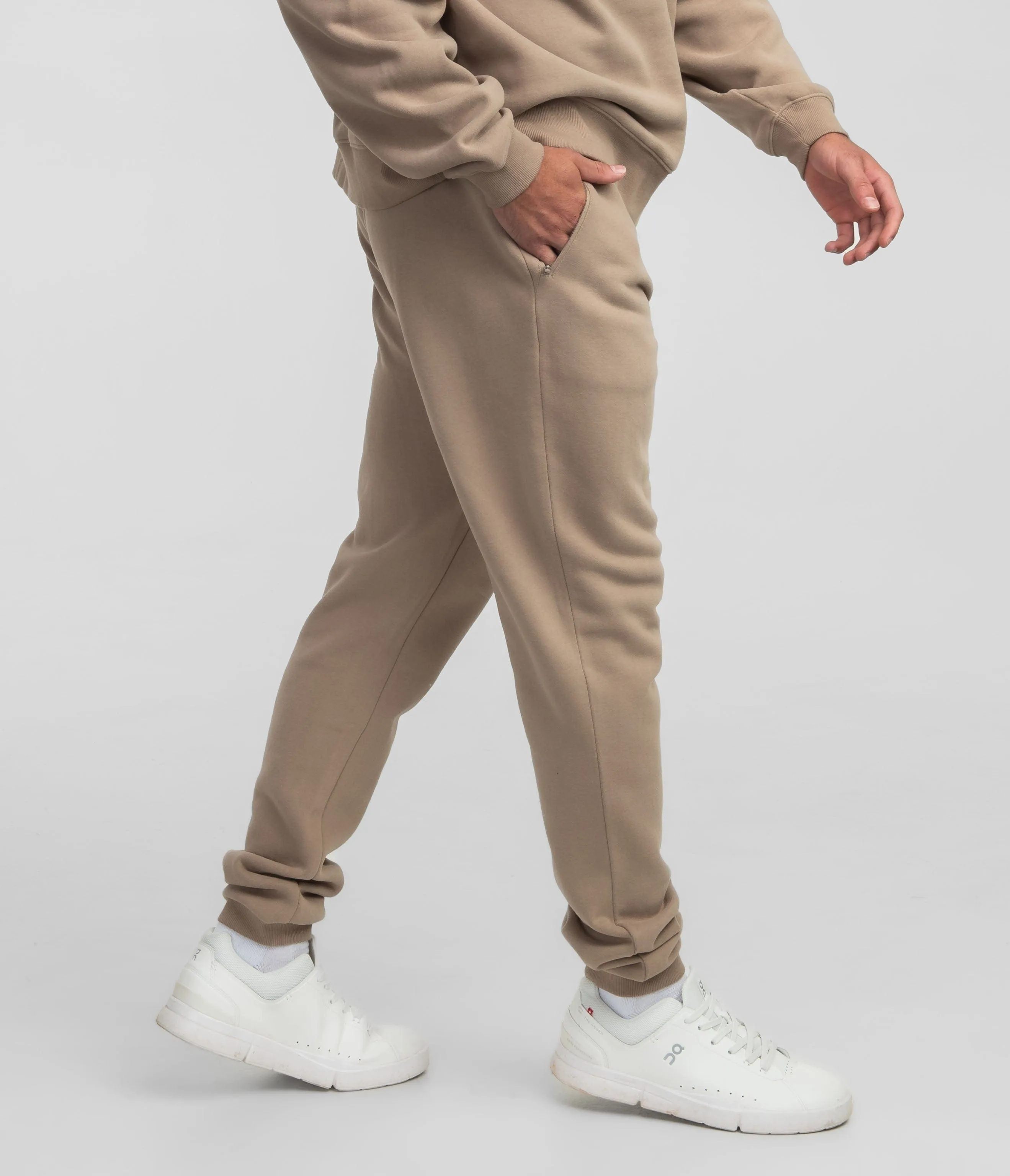 Washed Fleece Essential Sweatpants - Bourbon